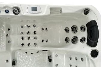 Hot Tub Infinity - 6 Person, 5 Seats, 1 Lounger - Hot tubs Portugal Algarve Online Shopping Site