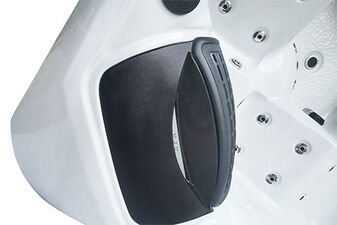 Hot Tub Kenya- 5 Person, 3 Seats, 2 Lounger - Hot tubs Portugal Algarve Online Shopping Site