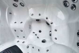 Hot Tub Kenya- 5 Person, 3 Seats, 2 Lounger - Hot tubs Portugal Algarve Online Shopping Site
